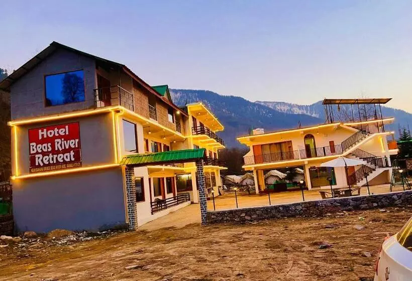 ホテル The Beas Riverside Resort, Manali