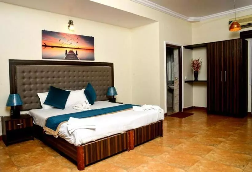 Hotelli Lucianas Beach Resort