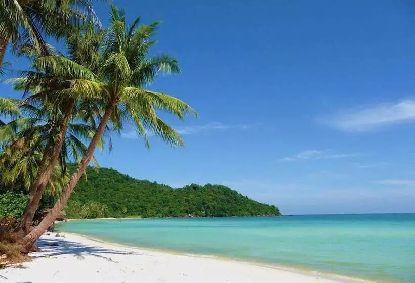 Laputa Hotel Phu Quoc