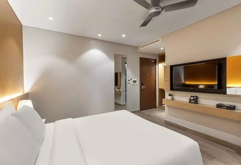 Laputa Hotel Phu Quoc