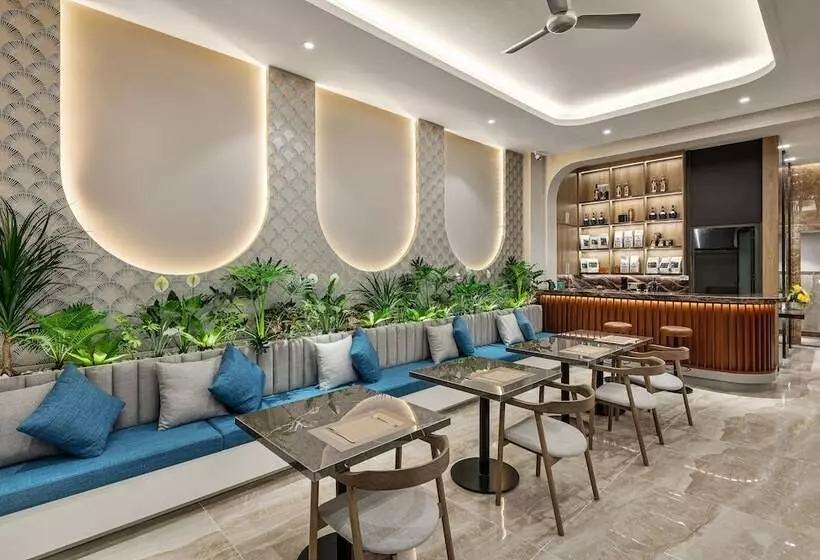 Laputa Hotel Phu Quoc