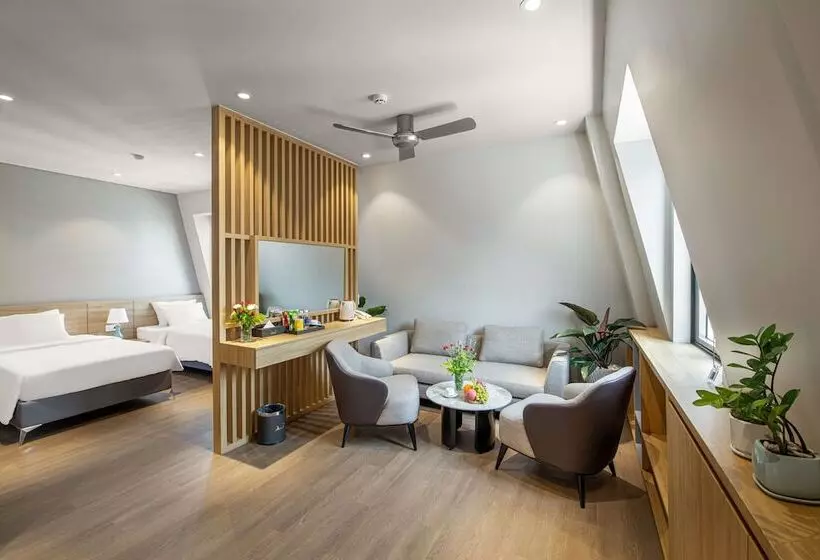 Laputa Hotel Phu Quoc