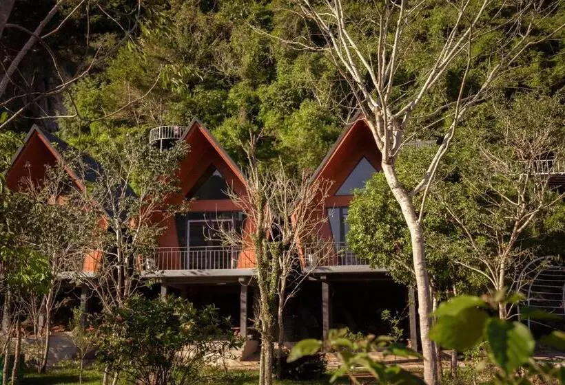 استراحتگاه Lèn Chùa Ecostay