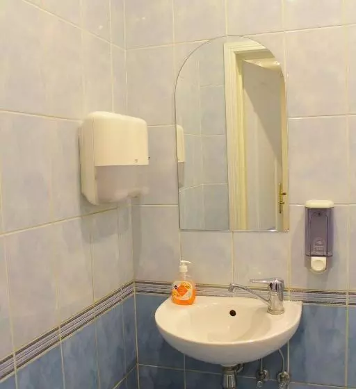 Uneed Rooms Podil