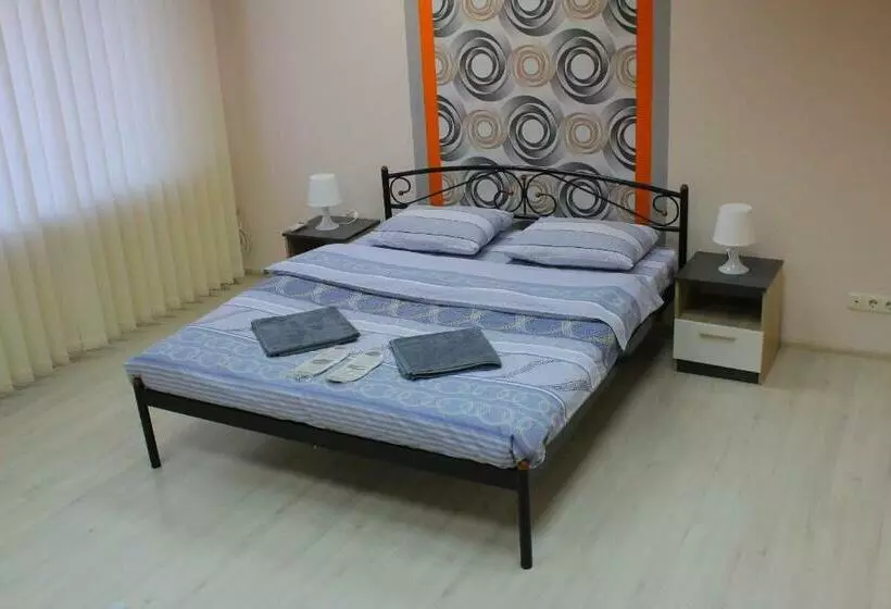 Uneed Rooms Podil