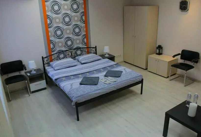 Uneed Rooms Podil