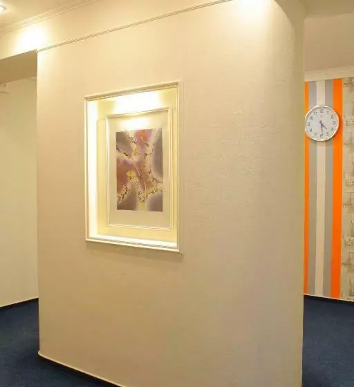 Uneed Rooms Podil