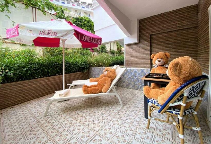 Schronisko Anjeli̇q Social Hub