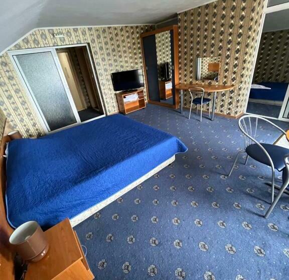 Hotell хотел панорама доспат