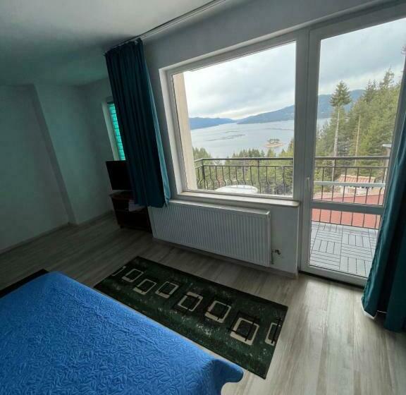 Hotell хотел панорама доспат