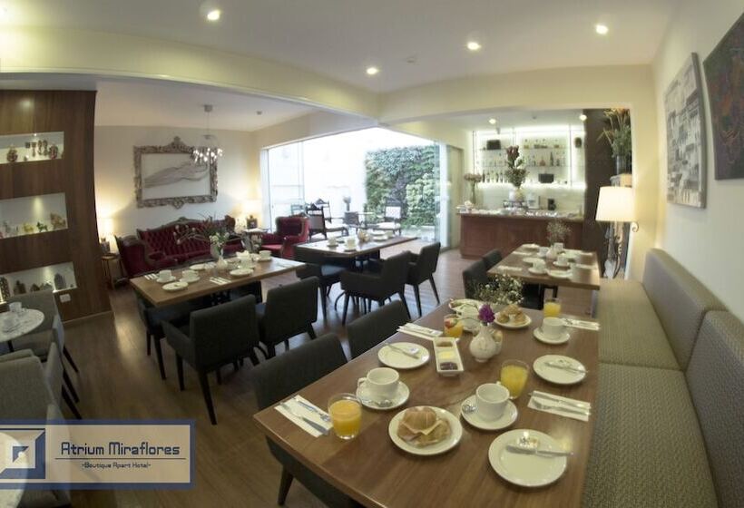 Atrium Miraflores