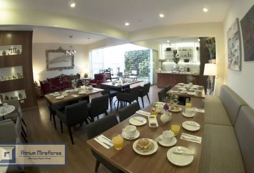 Atrium Miraflores