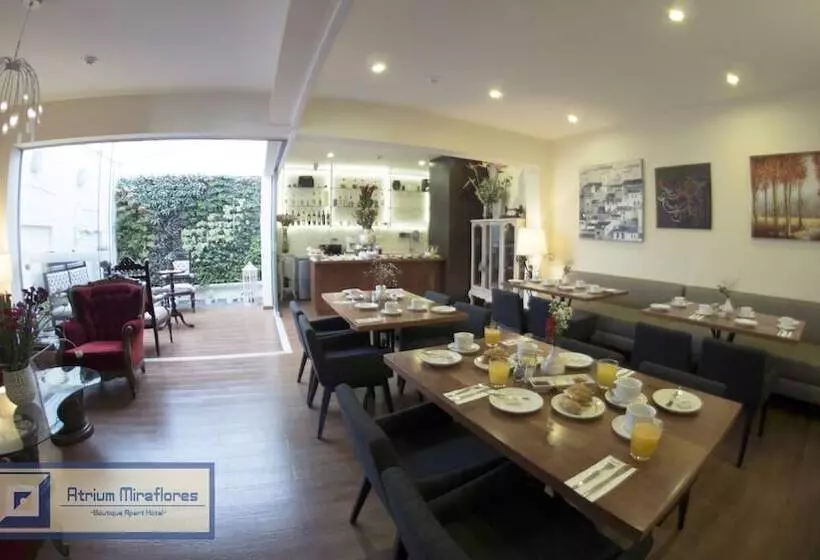 Atrium Miraflores
