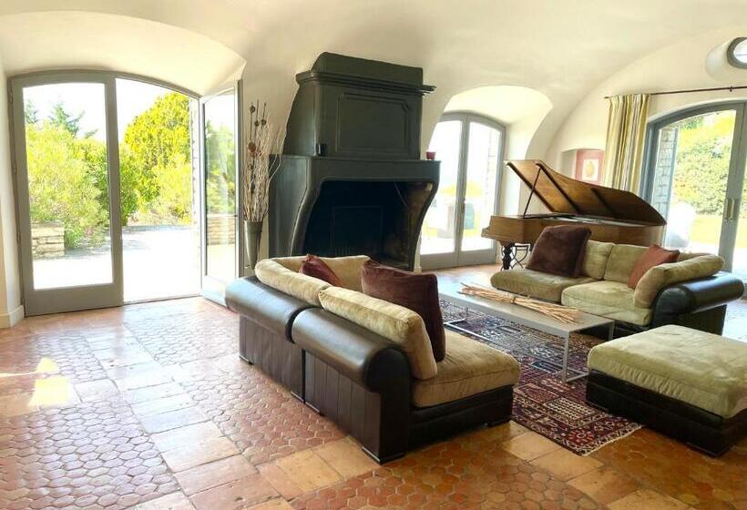 تختخواب و صبحانه Domaine De L Enclos