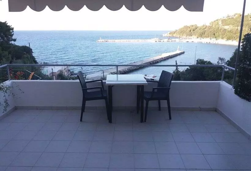 Harbour View Oceanis Apartments