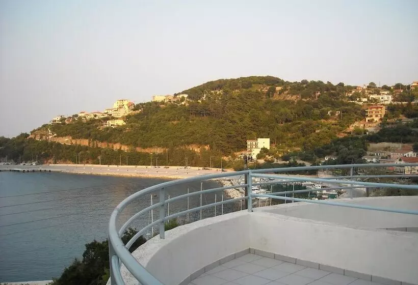 Harbour View Oceanis Apartments