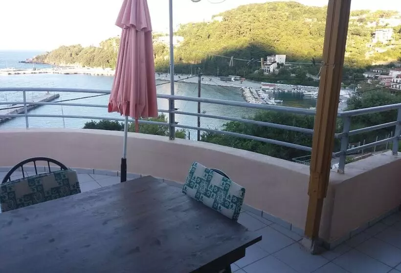 Harbour View Oceanis Apartments