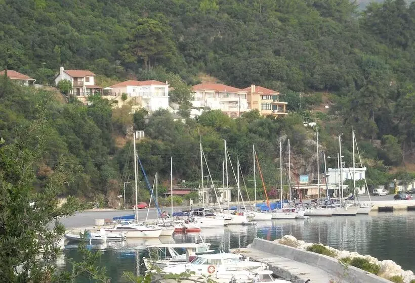 Harbour View Oceanis Apartments