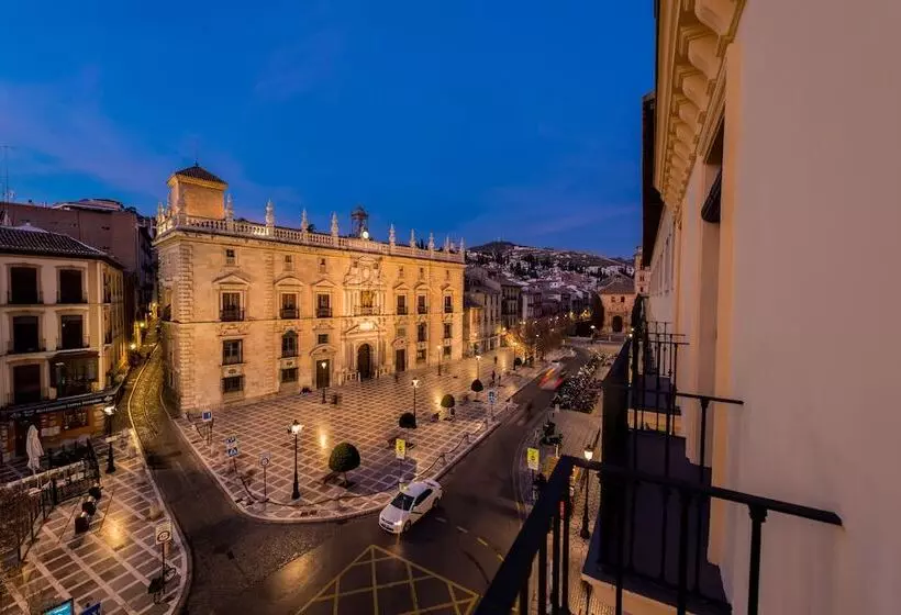 Hôtel (catégorie 1/2 *) AMC Granada