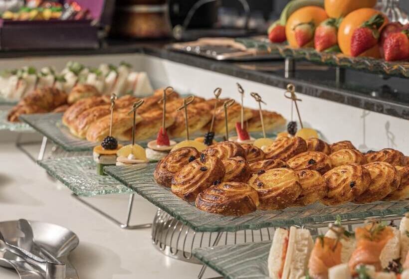 هتل Al Aqeeq Madinah