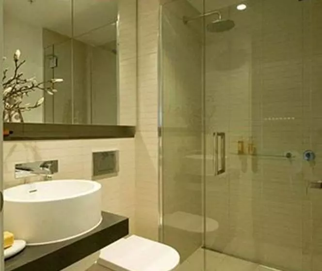 Отель Apartments Melbourne Domain - South Melbourne Albert Road