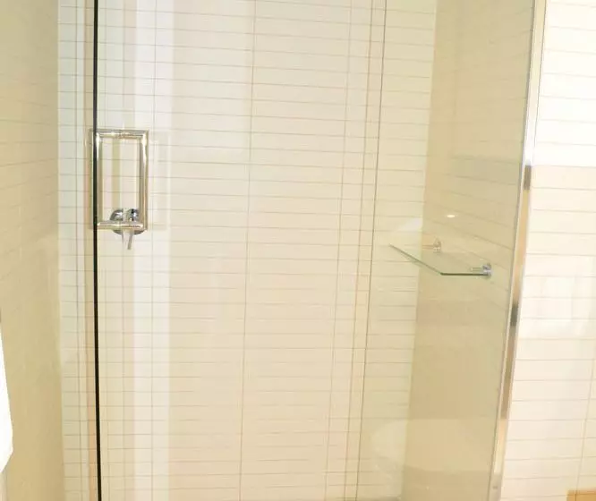 Отель Apartments Melbourne Domain - South Melbourne Albert Road