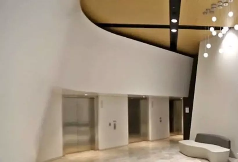 Отель Apartments Melbourne Domain - South Melbourne Albert Road