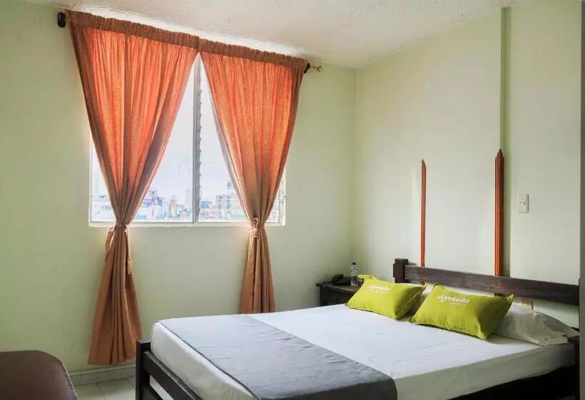 هتل Ayenda 1506 La Puerta Del Sol