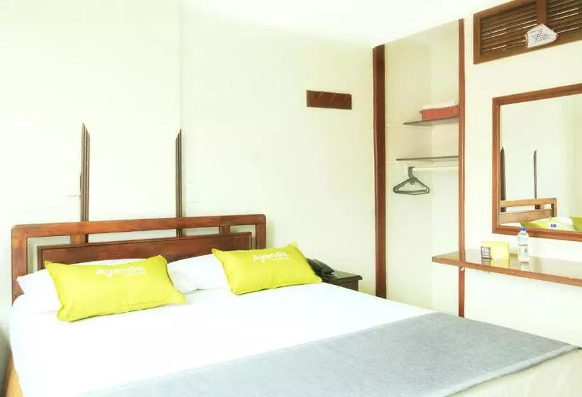 هتل Ayenda 1506 La Puerta Del Sol