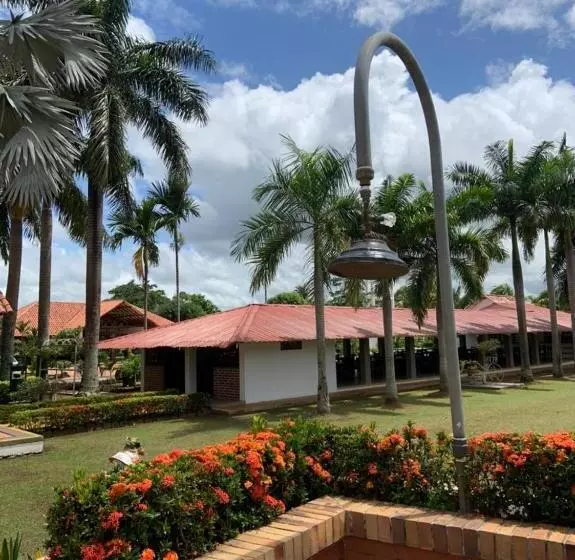 فندق Campestre Los Chiguiros