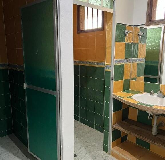 هتل Campestre Los Chiguiros