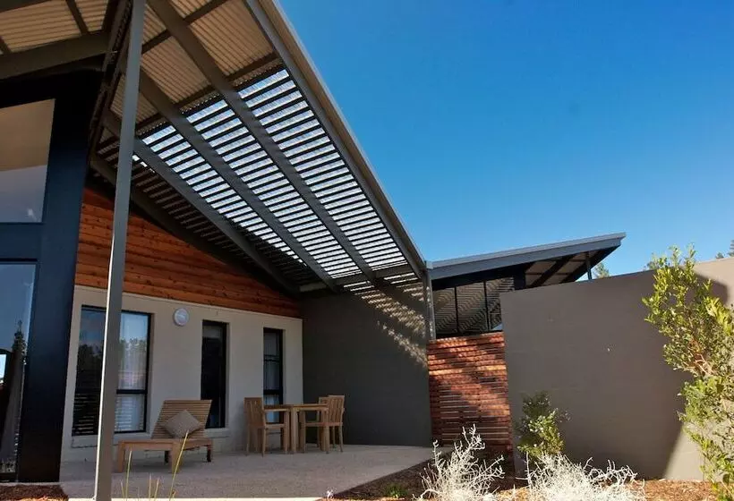 هتل Club Wyndham Seven Mile Beach, Trademark Collection By Wyndham