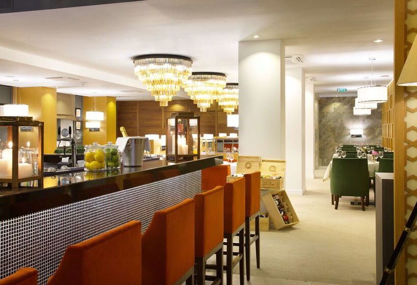 فندق Doubletree By Hilton Kazan City Center