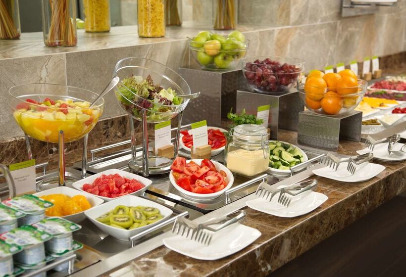 فندق Doubletree By Hilton Kazan City Center