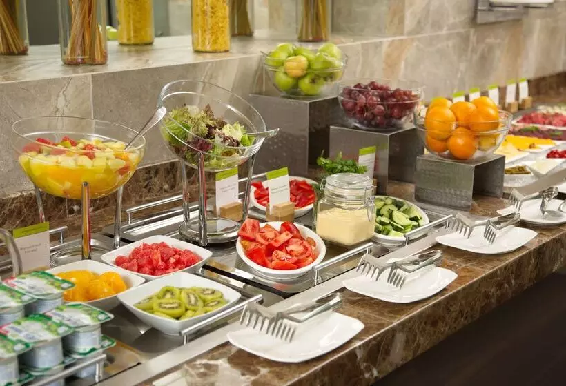 בית מלון כפרי Doubletree By Hilton Kazan City Center