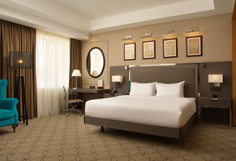فندق Doubletree By Hilton Kazan City Center