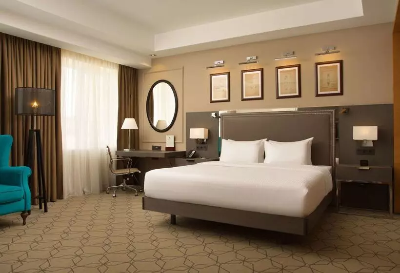 בית מלון כפרי Doubletree By Hilton Kazan City Center