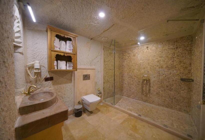 هتل Fairyland Cave