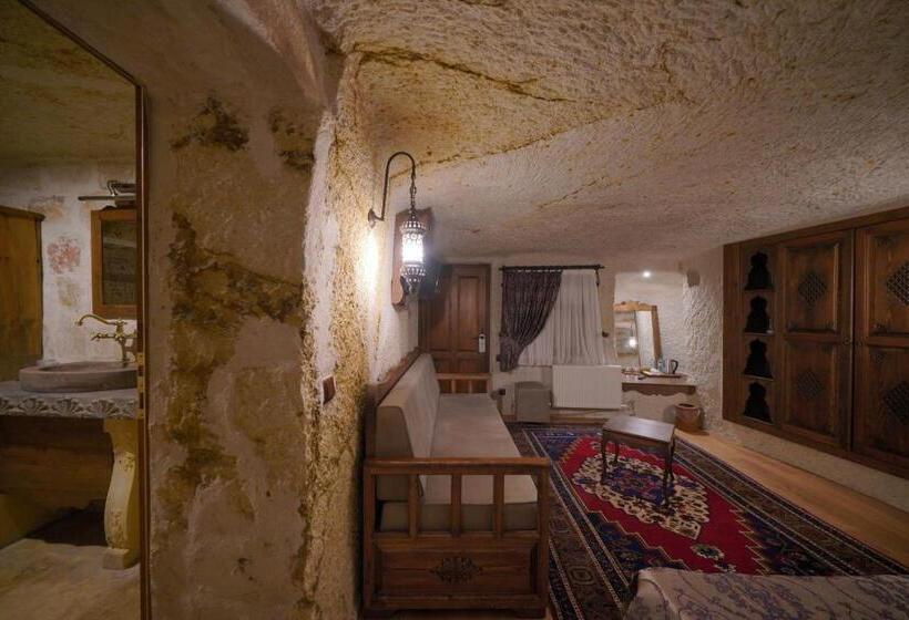 هتل Fairyland Cave