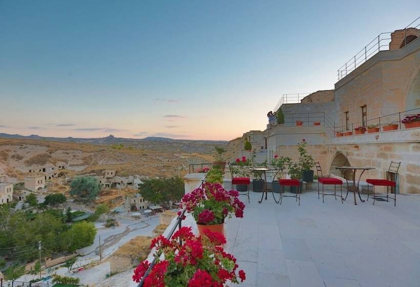 هتل Fairyland Cave