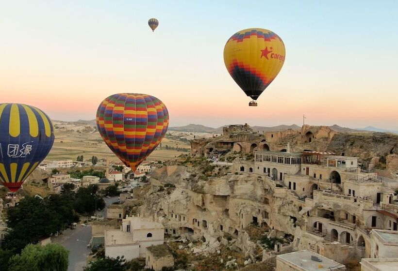 هتل Fairyland Cave