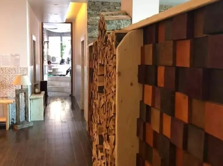 酒店 Forest Glade апартаменти и стаи за гости