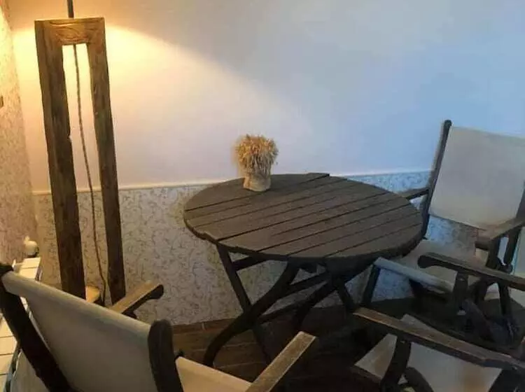 酒店 Forest Glade апартаменти и стаи за гости