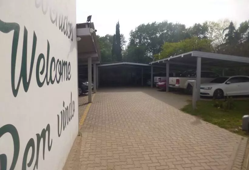 ホテル Garden House