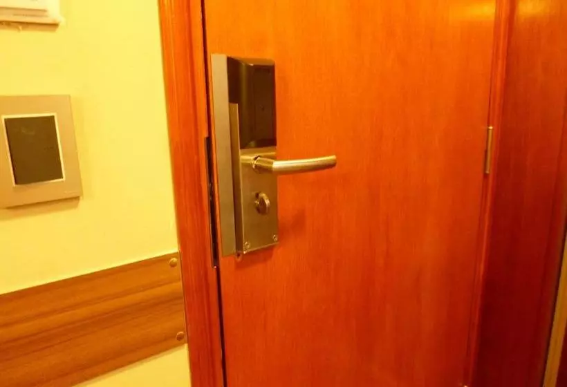 ホテル Garden House