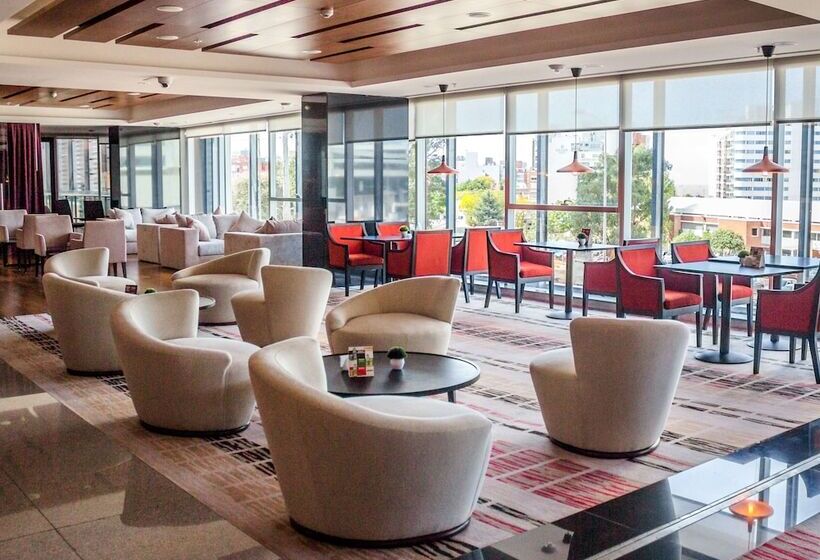 בית מלון כפרי Hilton Garden Inn Montevideo