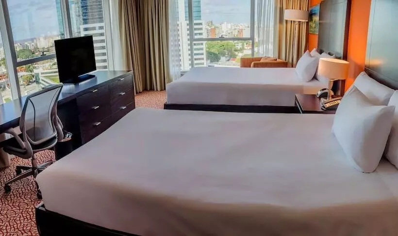 בית מלון כפרי Hilton Garden Inn Montevideo