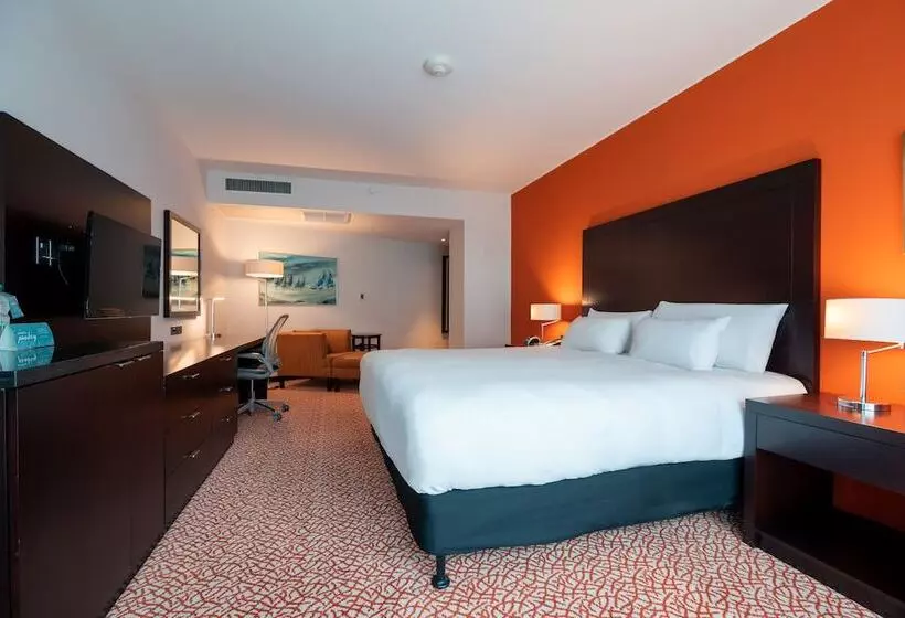 בית מלון כפרי Hilton Garden Inn Montevideo