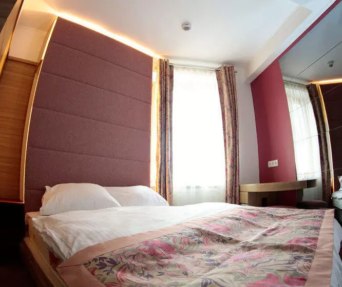 هتل Hostelo Berlin