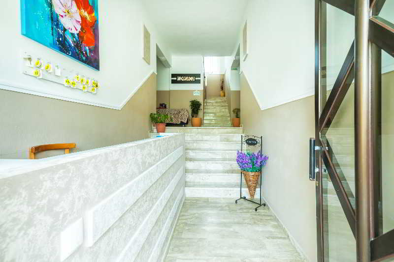 Hotel Lemon Garden Villa